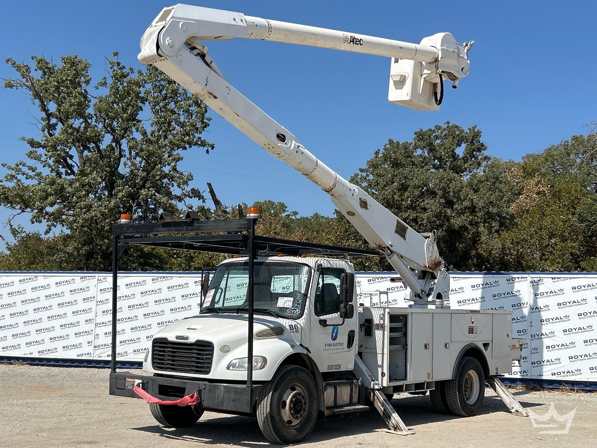 2013 Freightliner M2 106
