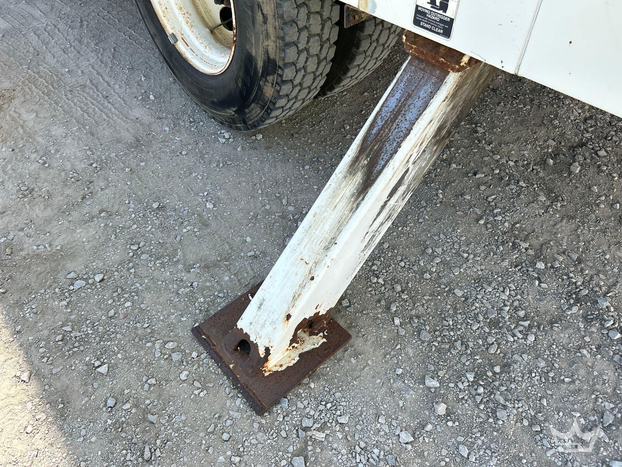 2013 International DuraStar 4300