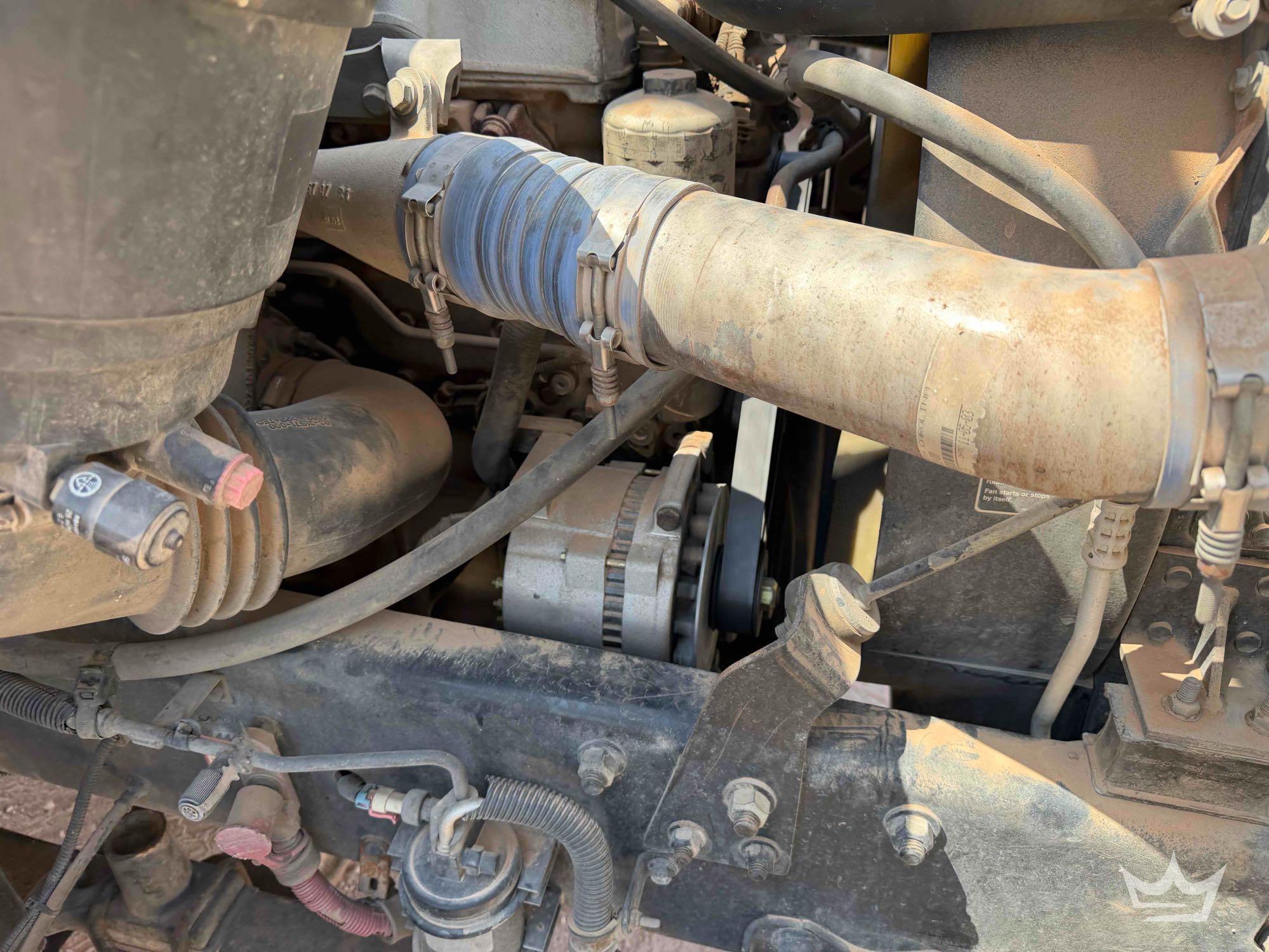 2004 Freightliner M2 106