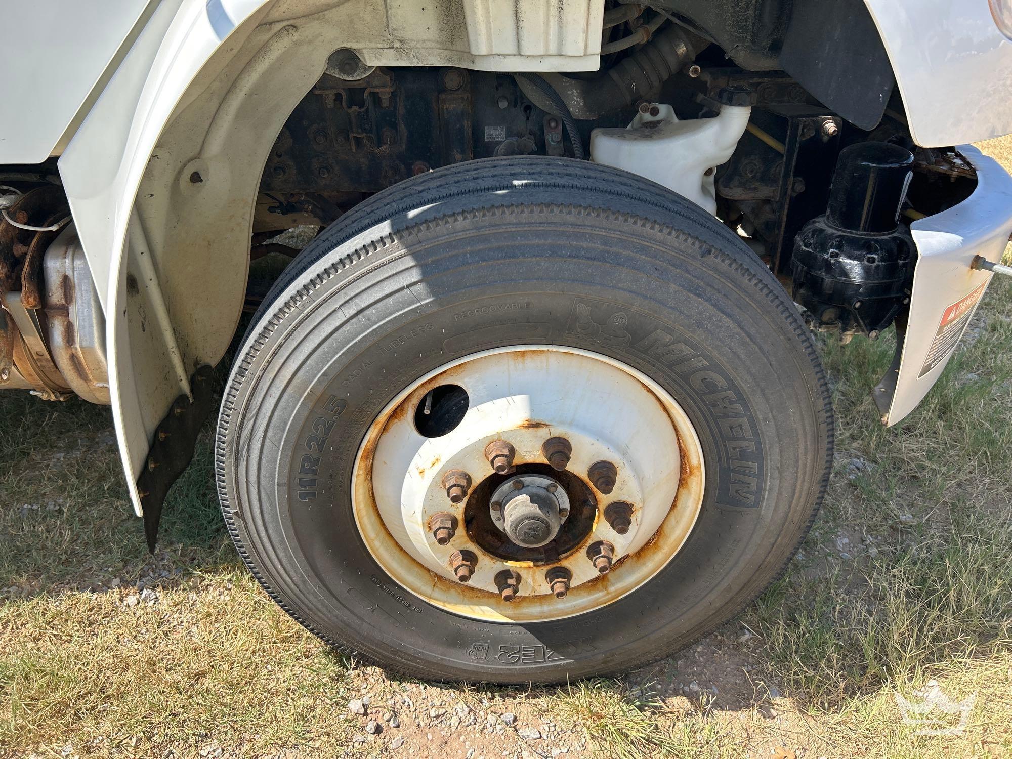 2018 Freightliner M2 106
