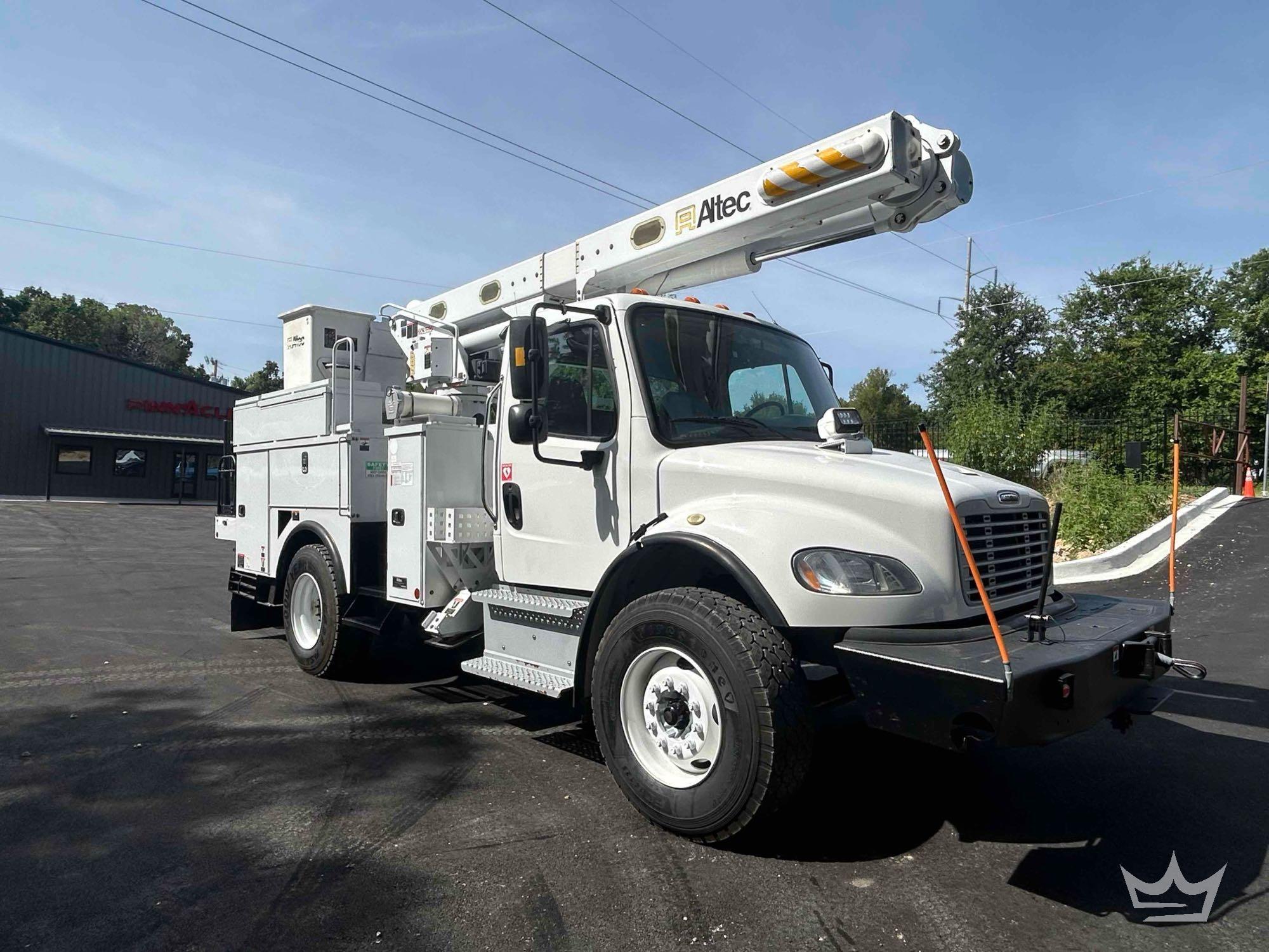 2019 Freightliner M2 106