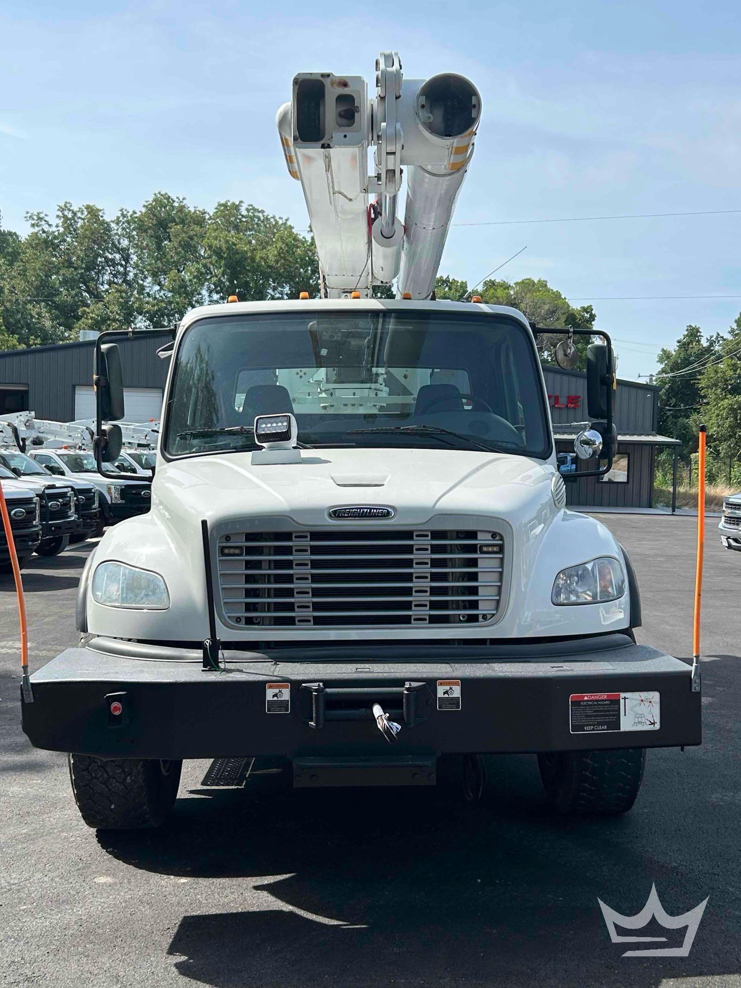 2019 Freightliner M2 106