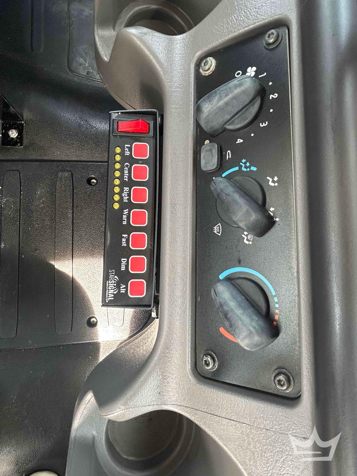 2019 Freightliner M2 106