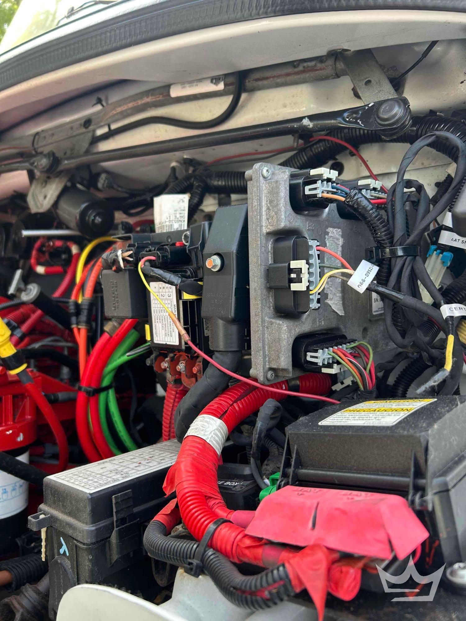 2019 Freightliner M2 106