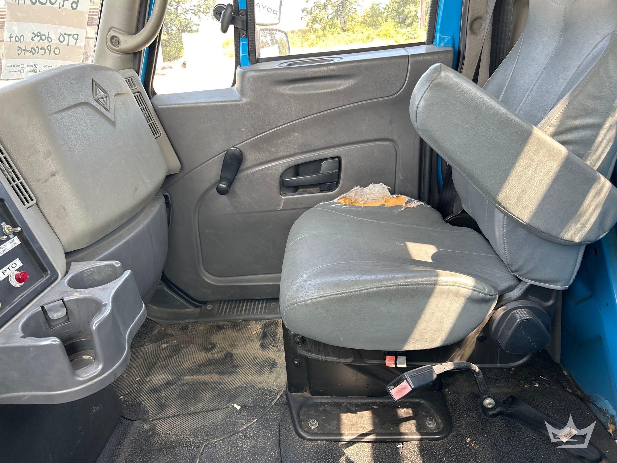2011 International DuraStar 4300