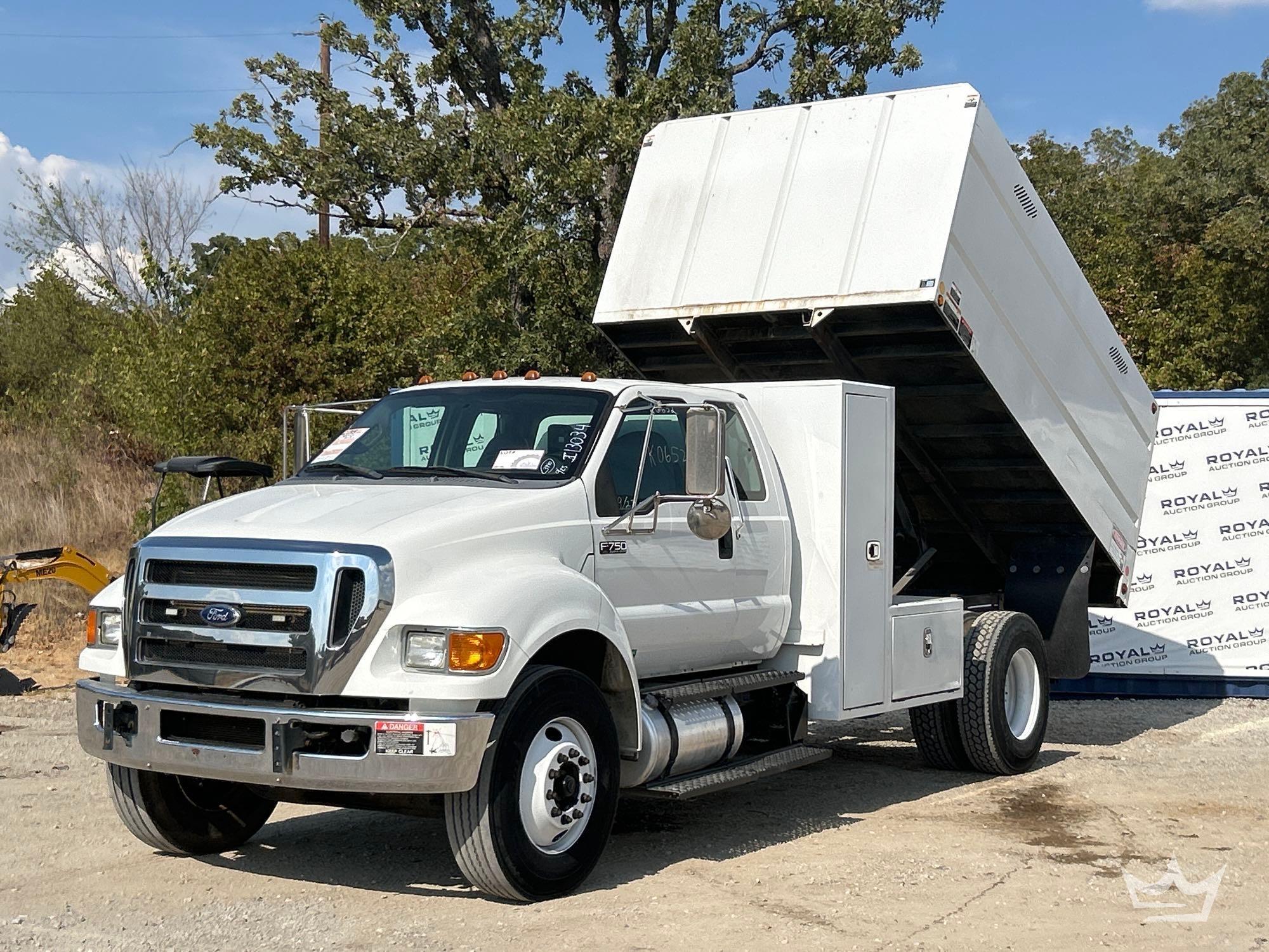 Photo of 2015 Ford F750