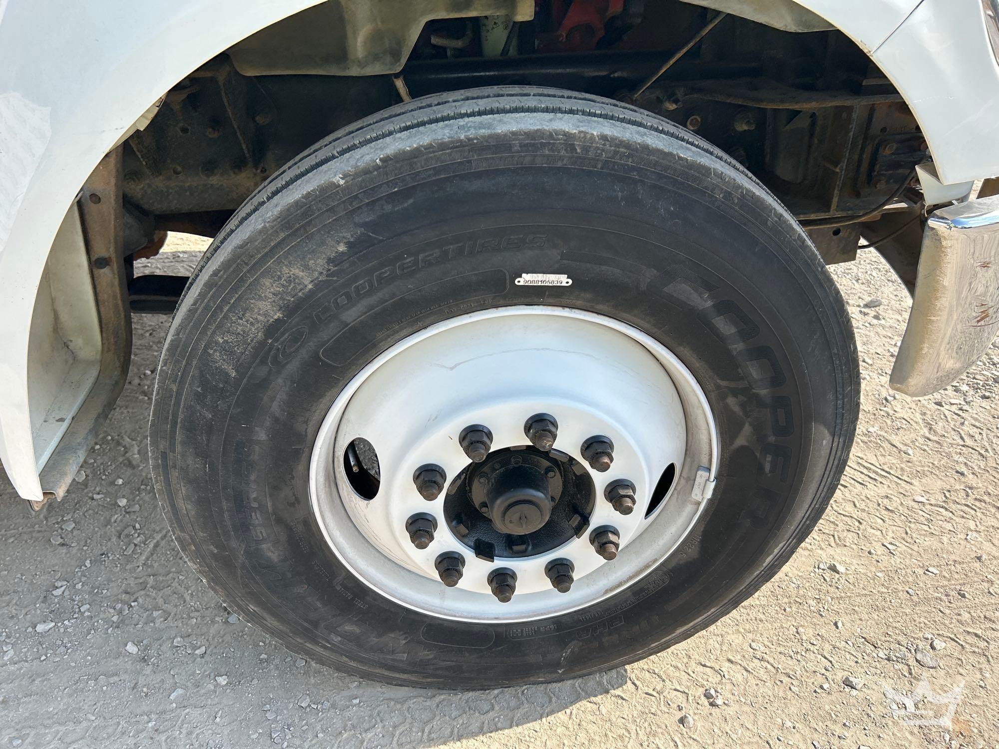 2015 Ford F750