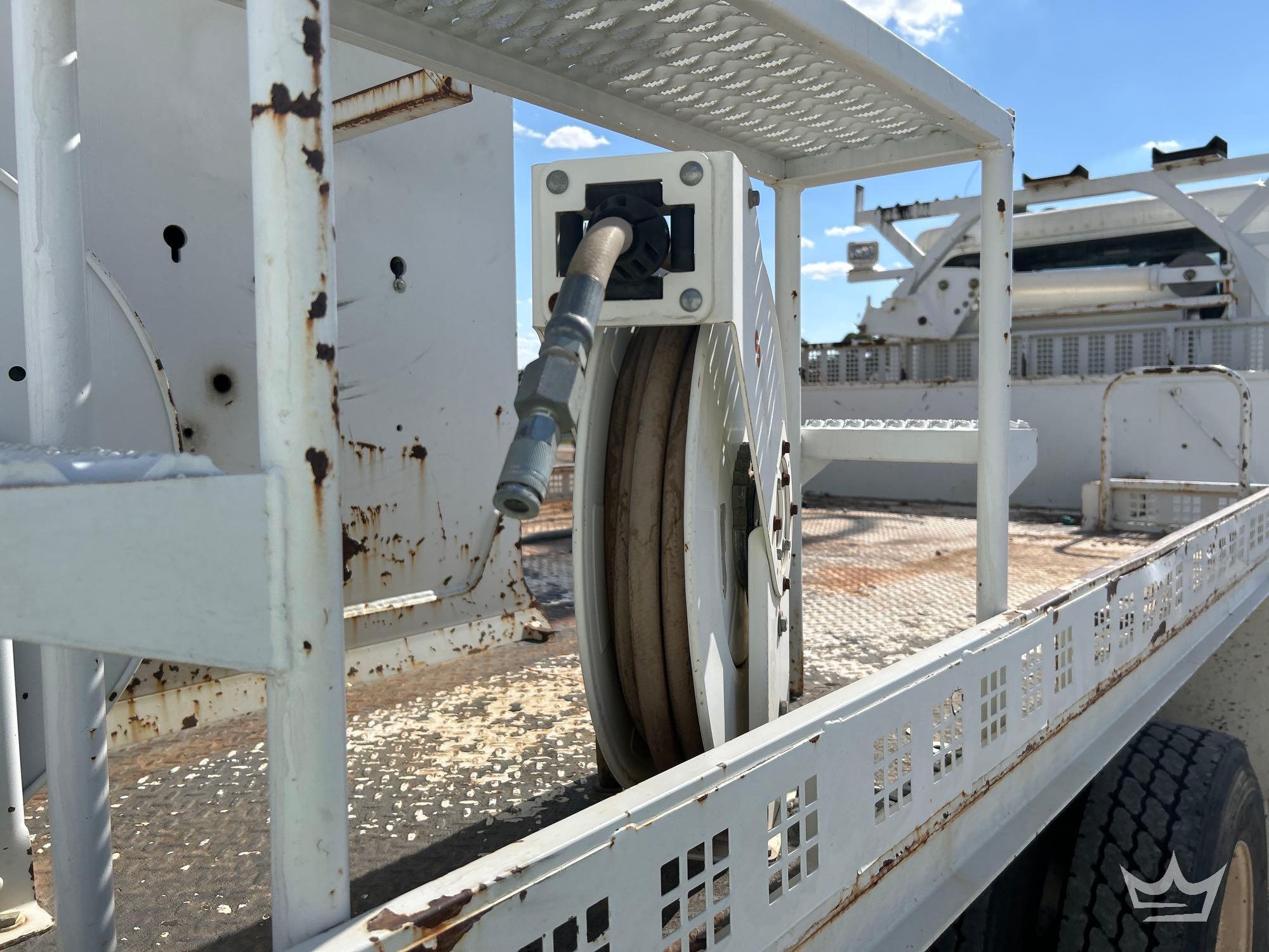 2010 Peterbilt D3050TR