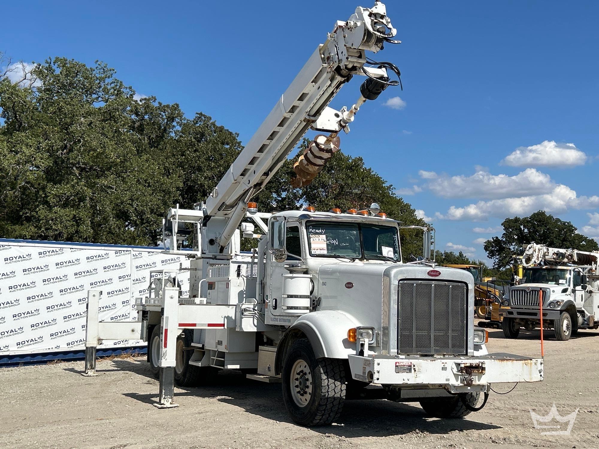2010 Peterbilt D3050TR