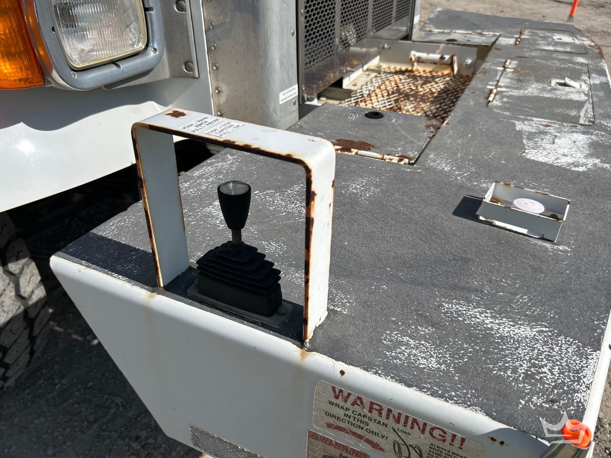 2010 Peterbilt D3050TR