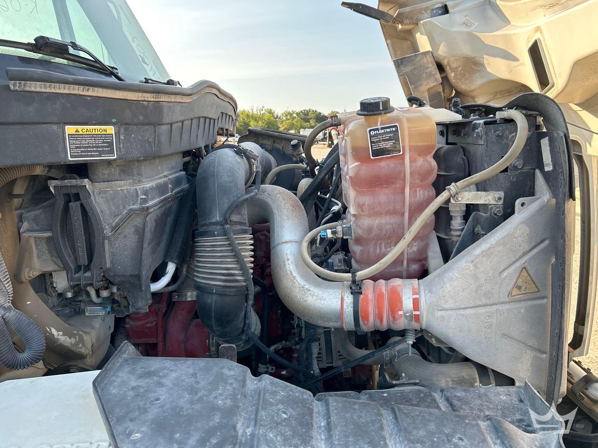 2019 International 7400