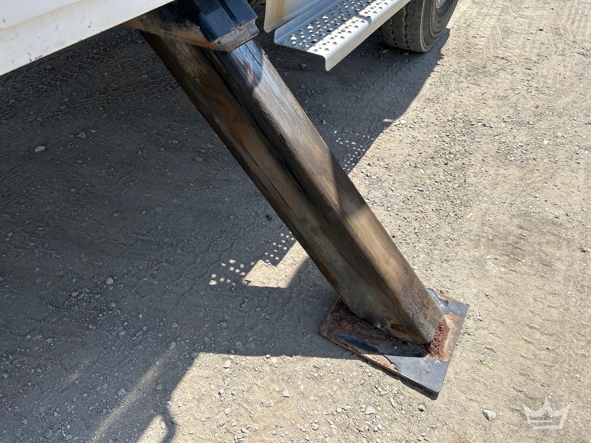 2020 Freightliner M2 106