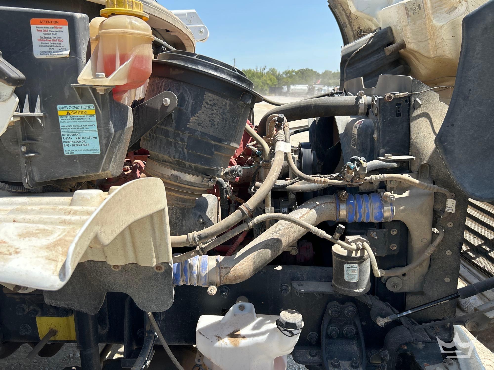 2020 Freightliner M2 106