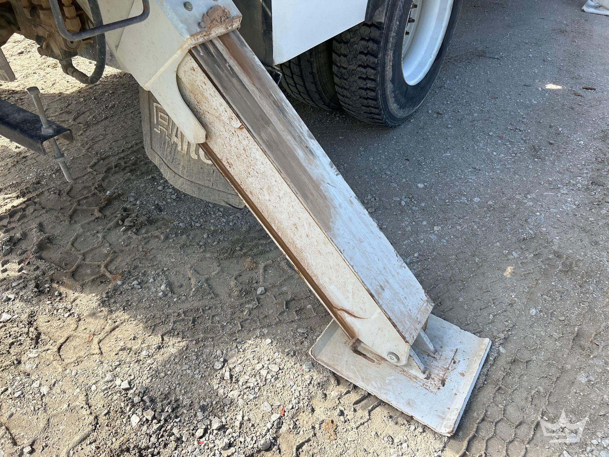 2019 Freightliner M2 106