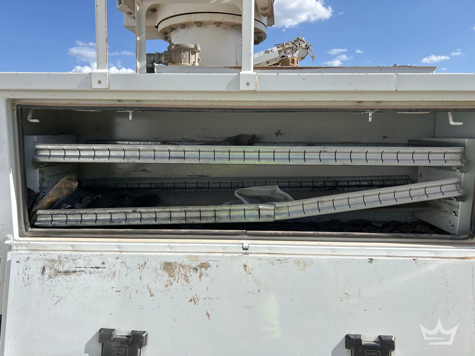 2019 Freightliner M2 106