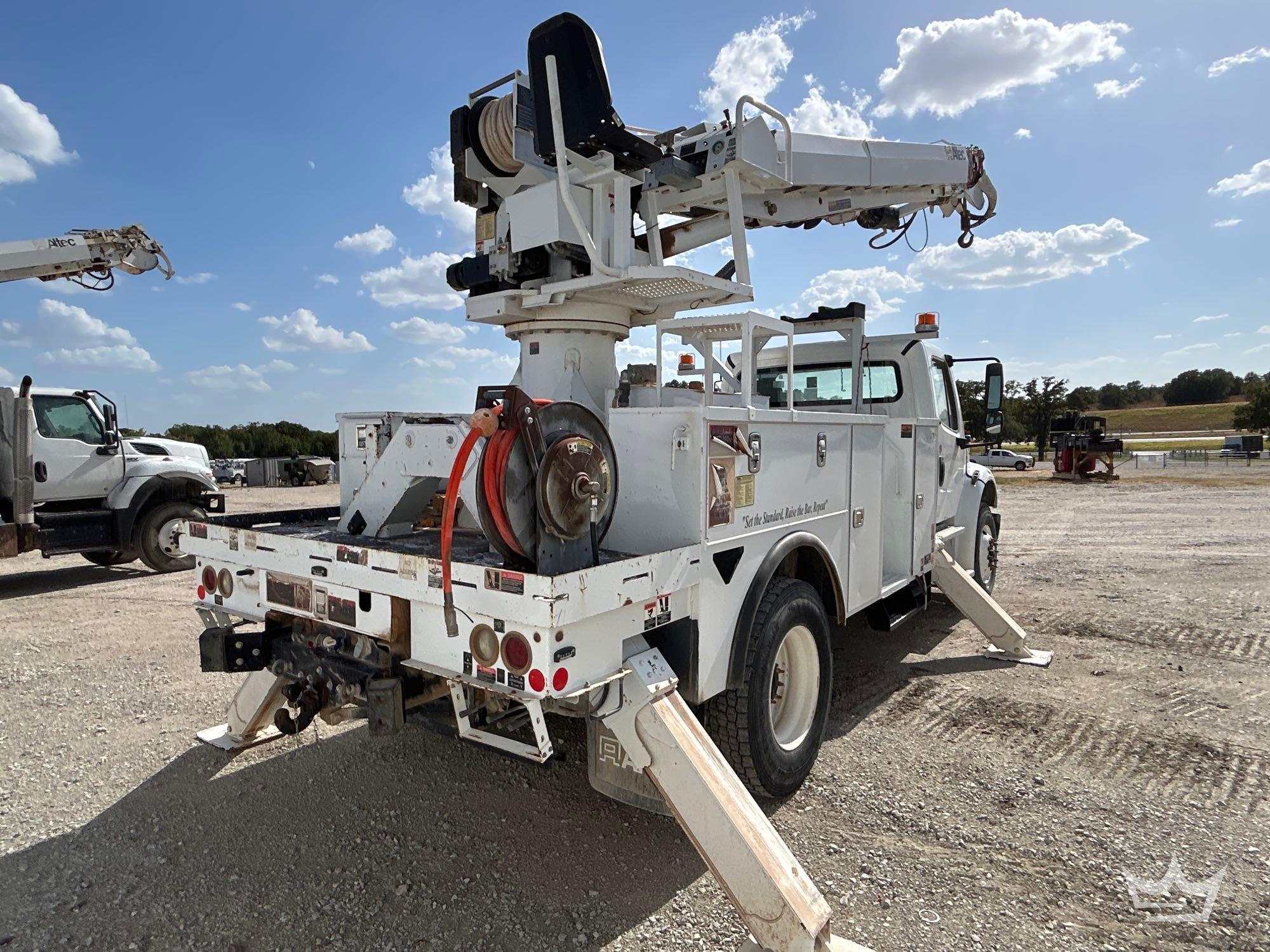 2019 Freightliner M2 106