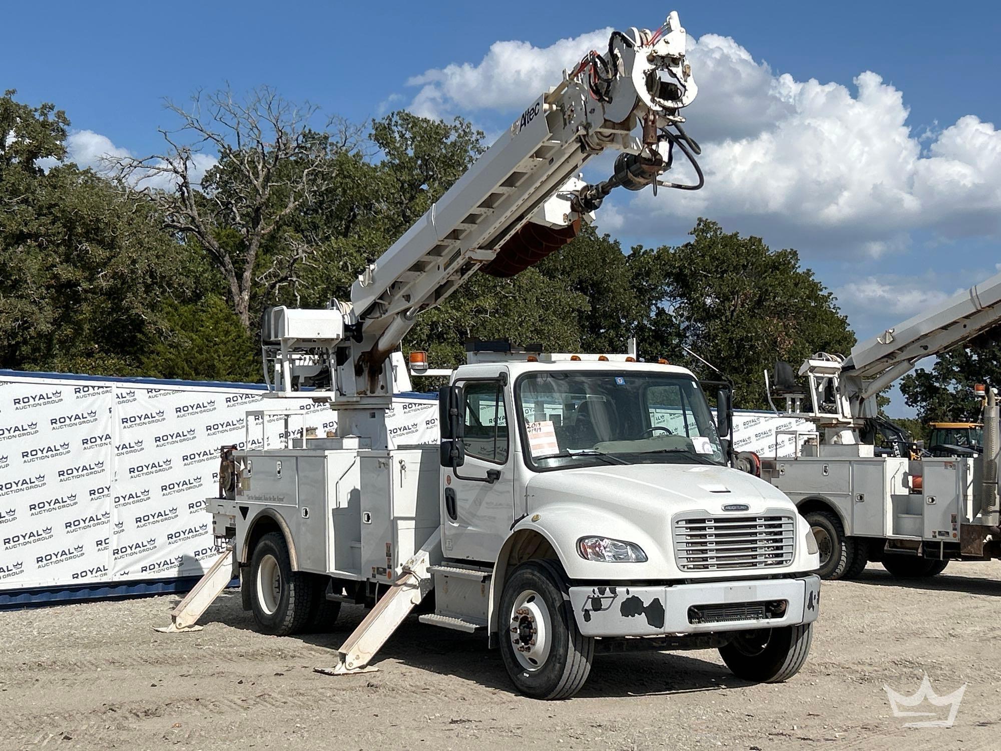 2019 Freightliner M2 106