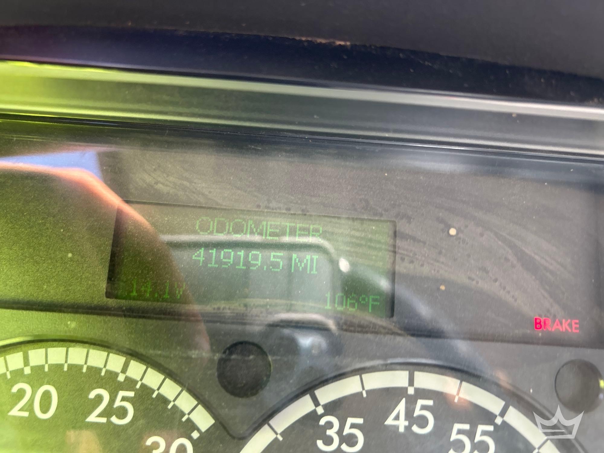 2019 Freightliner M2 106