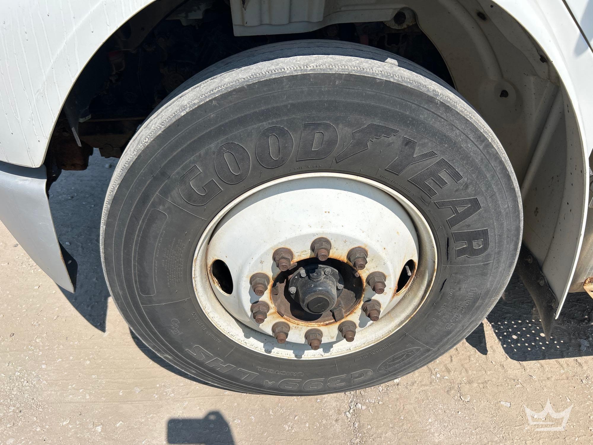 2016 Freightliner M2 106