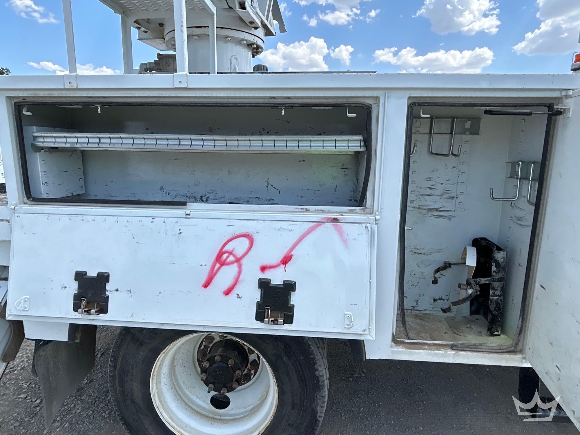 2019 Freightliner M2 106