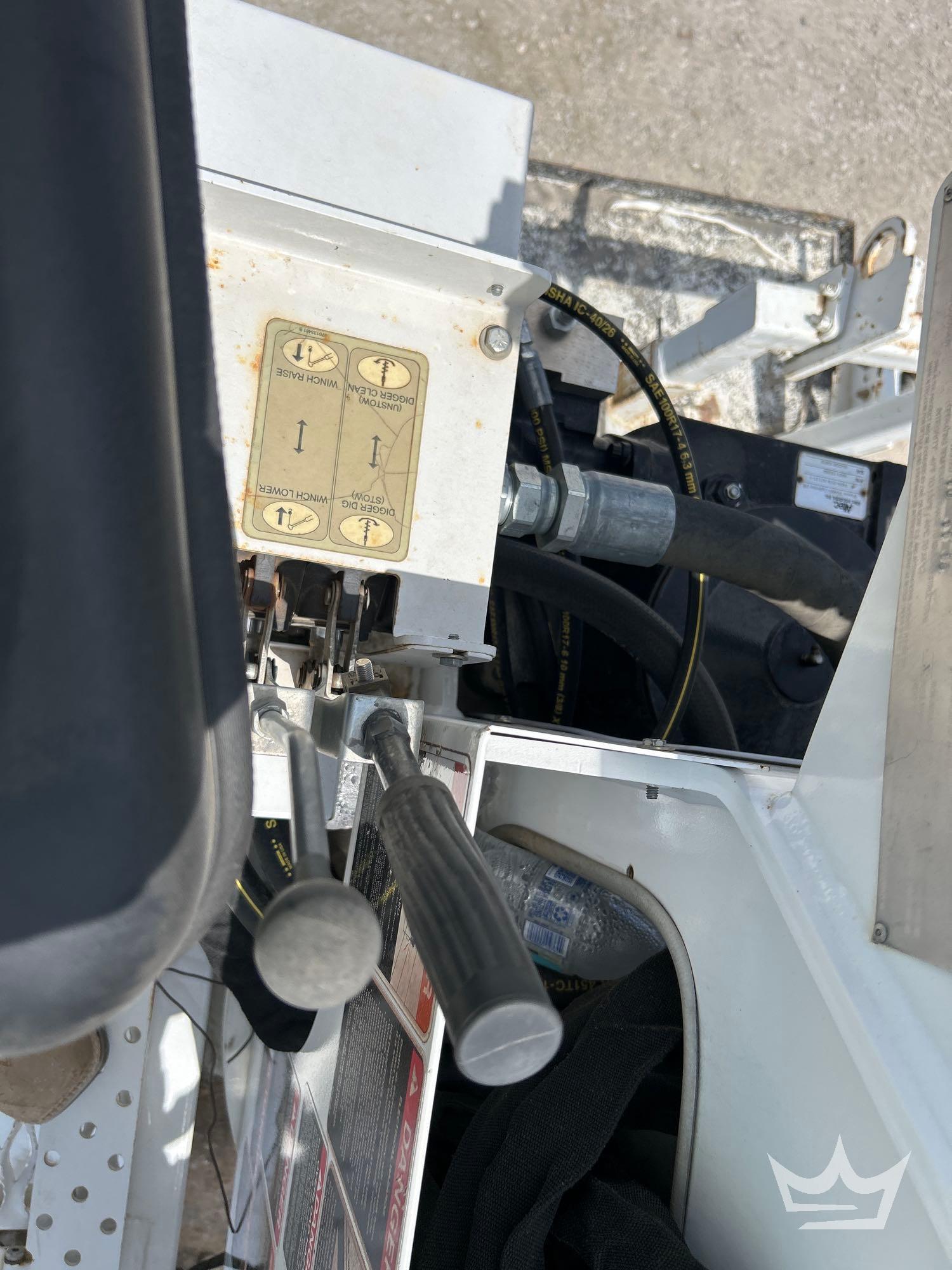 2019 Freightliner M2 106