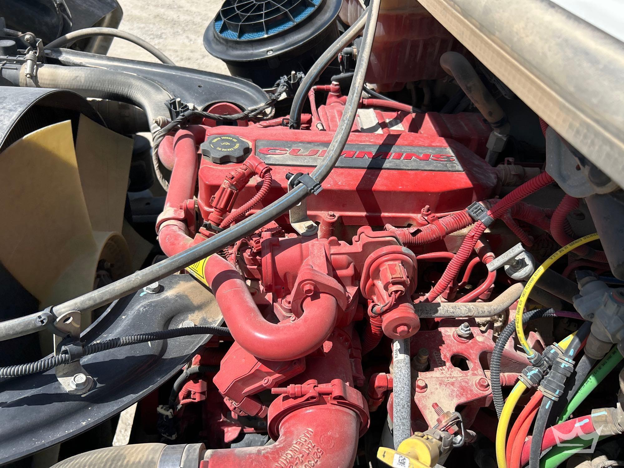 2019 Freightliner M2 106