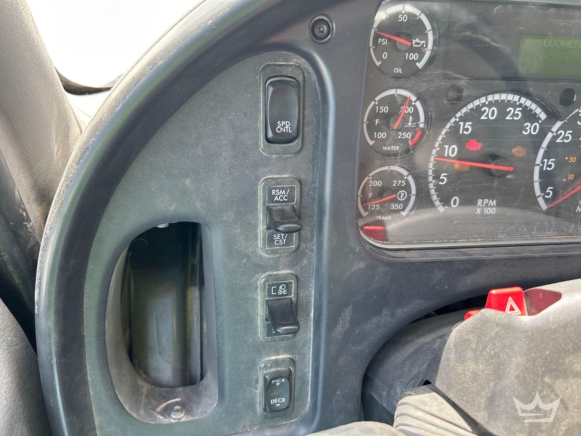 2019 Freightliner M2 106
