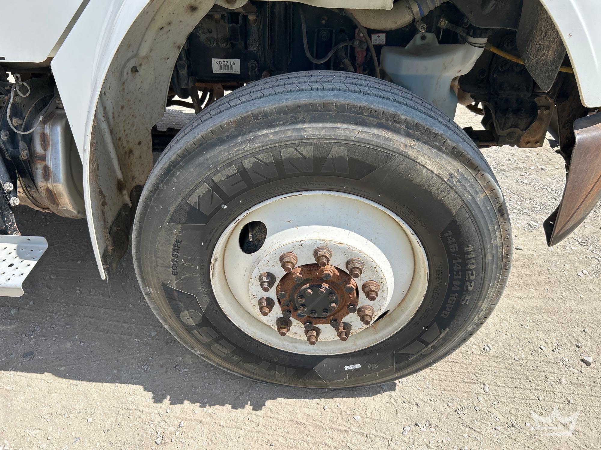 2019 Freightliner M2 106