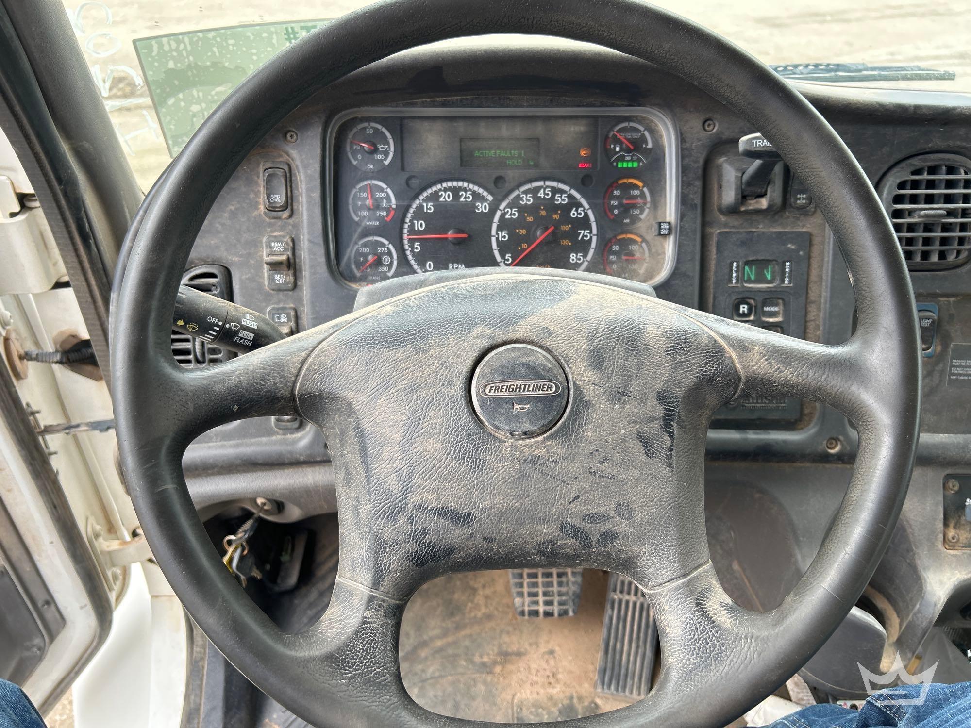 2018 Freightliner M2 106
