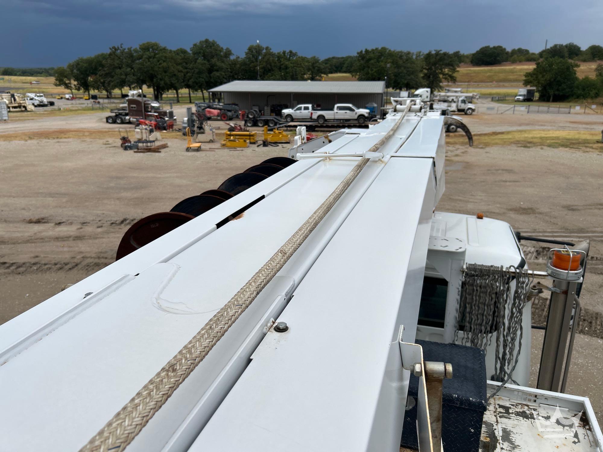 2018 Freightliner M2 106