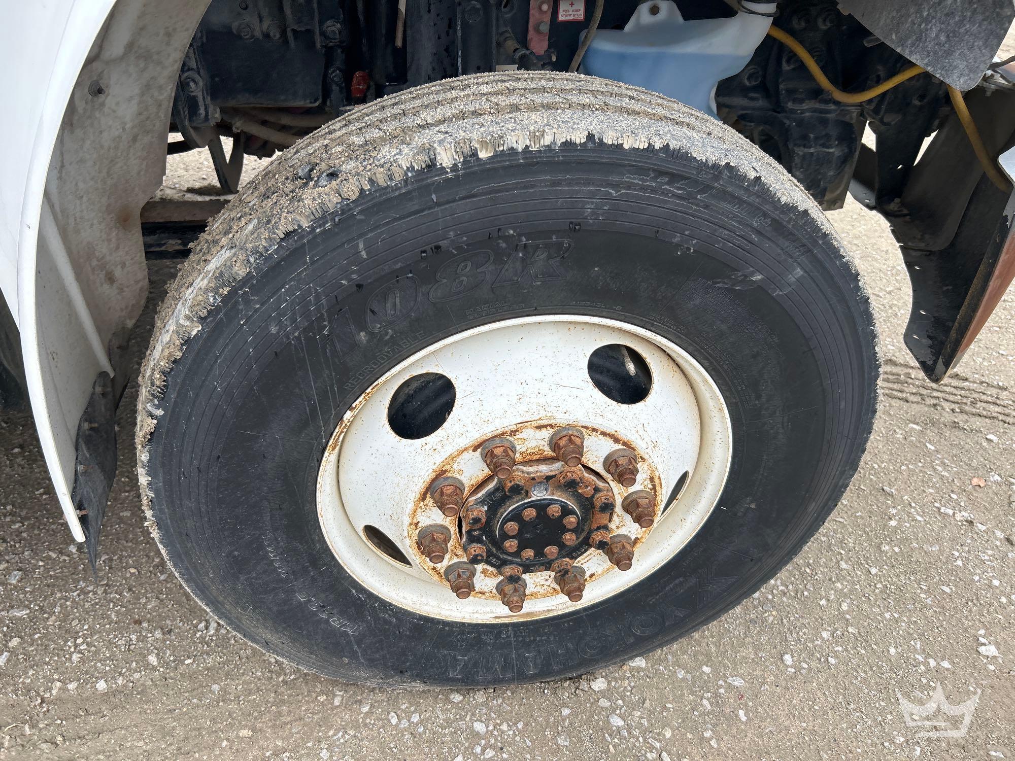 2018 Freightliner M2 106