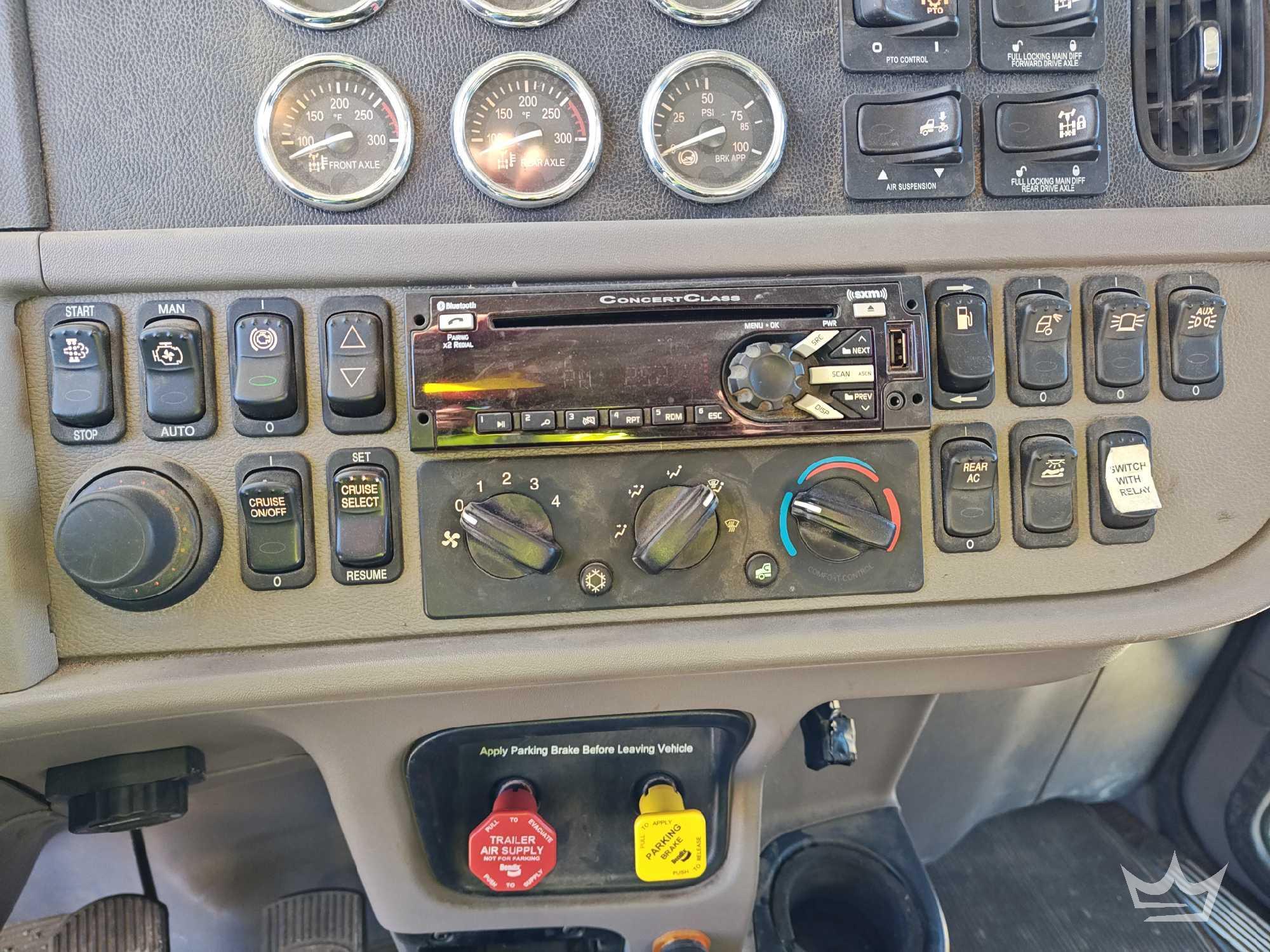 2020 Peterbilt 367