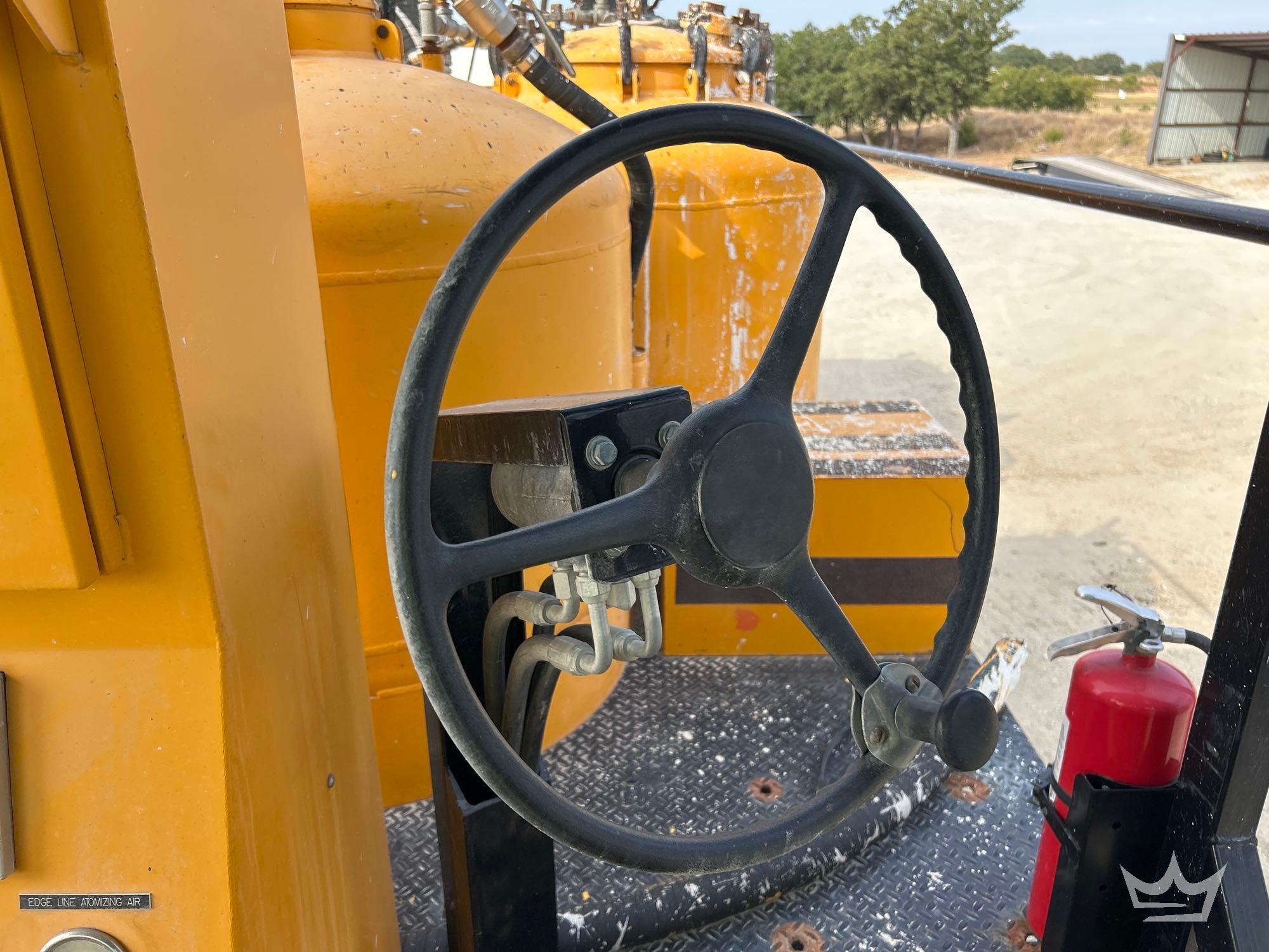 1999 GMC T7500