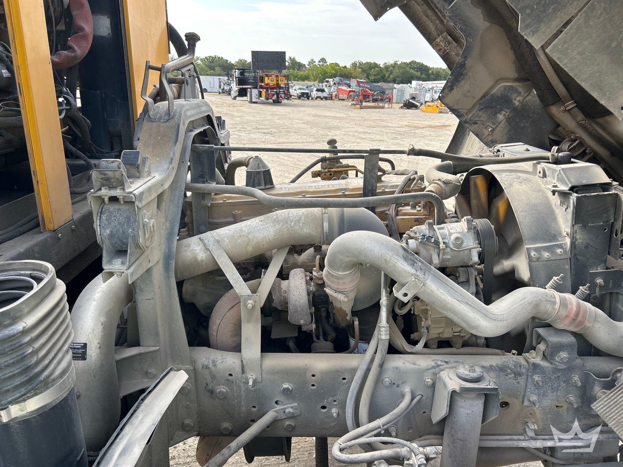 1999 GMC T7500