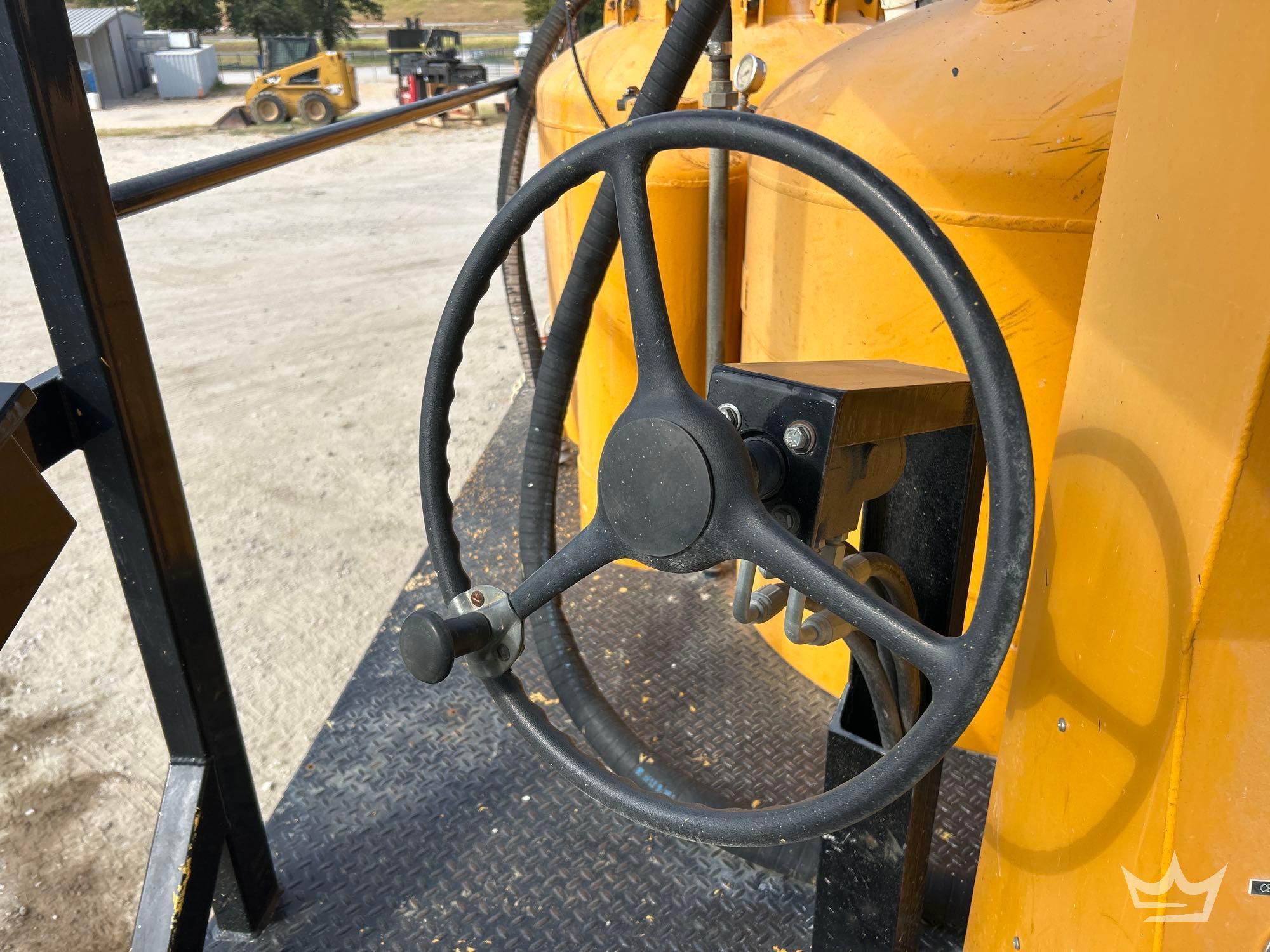 1999 GMC T7500