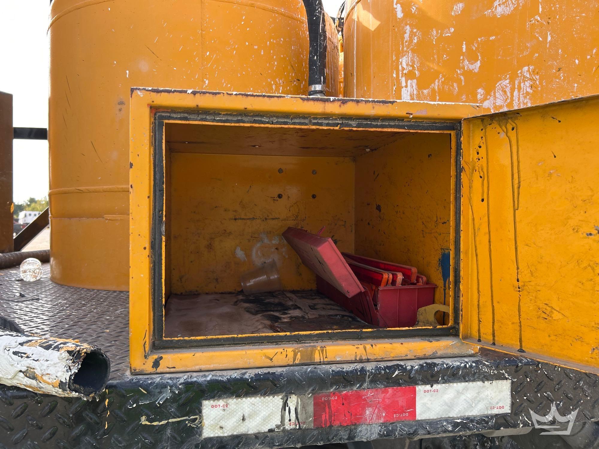 1999 GMC T7500