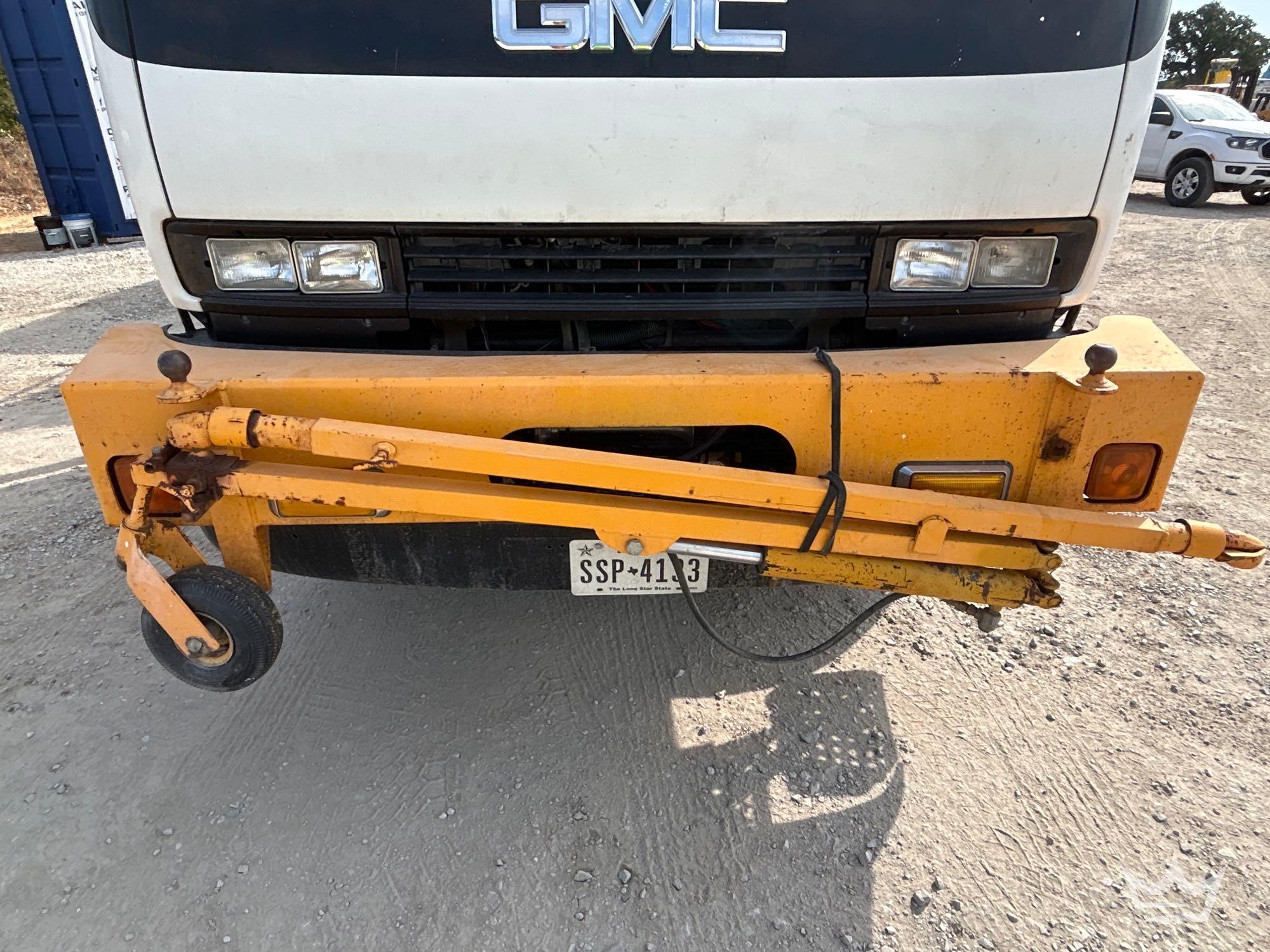 1999 GMC T7500