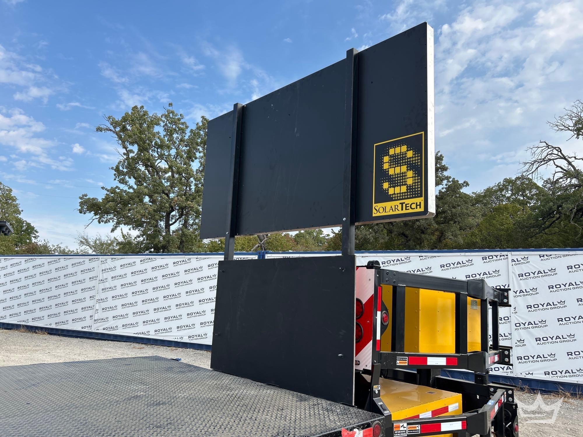 2018 Freightliner M2 106