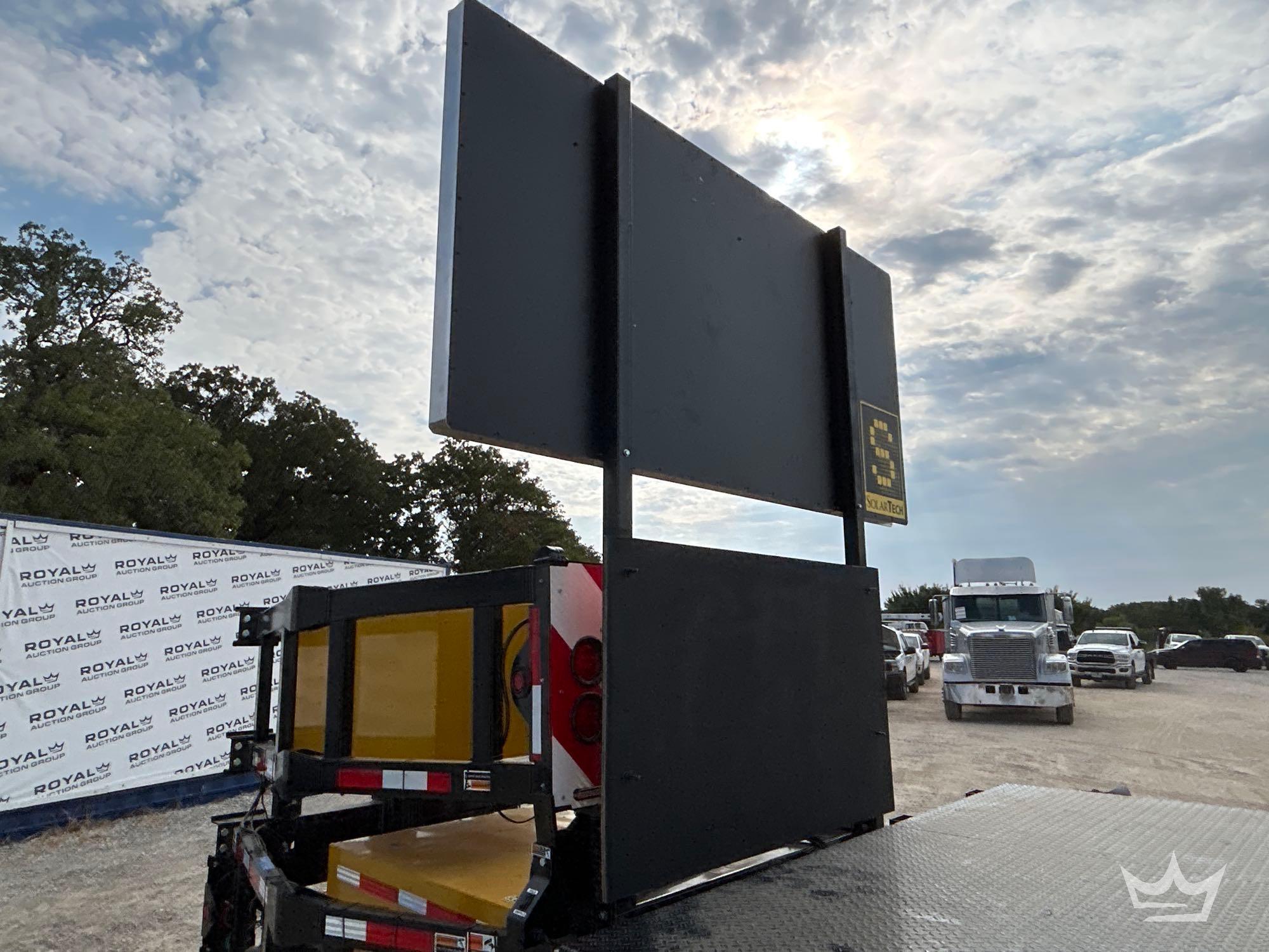 2018 Freightliner M2 106