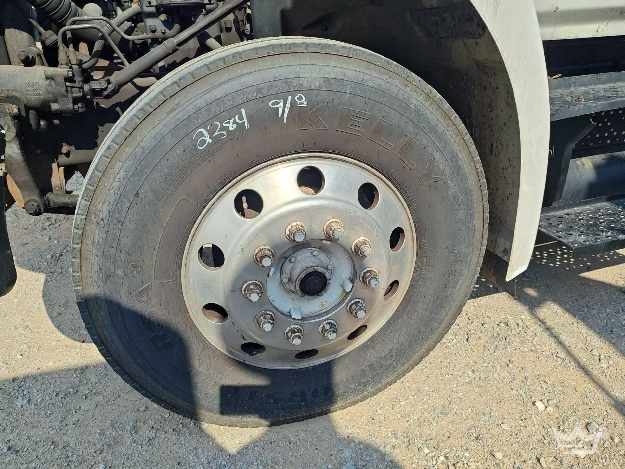 2008 Hino 268