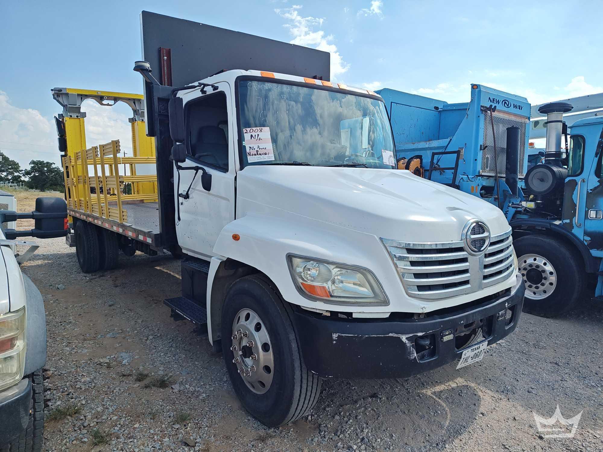 2008 Hino 268
