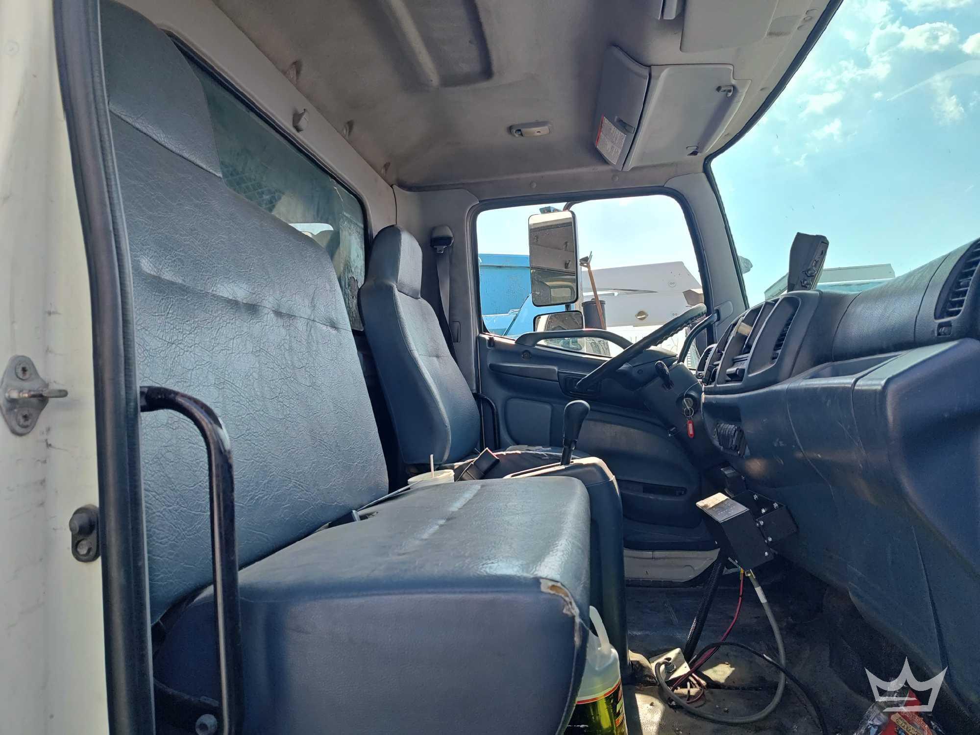 2008 Hino 268