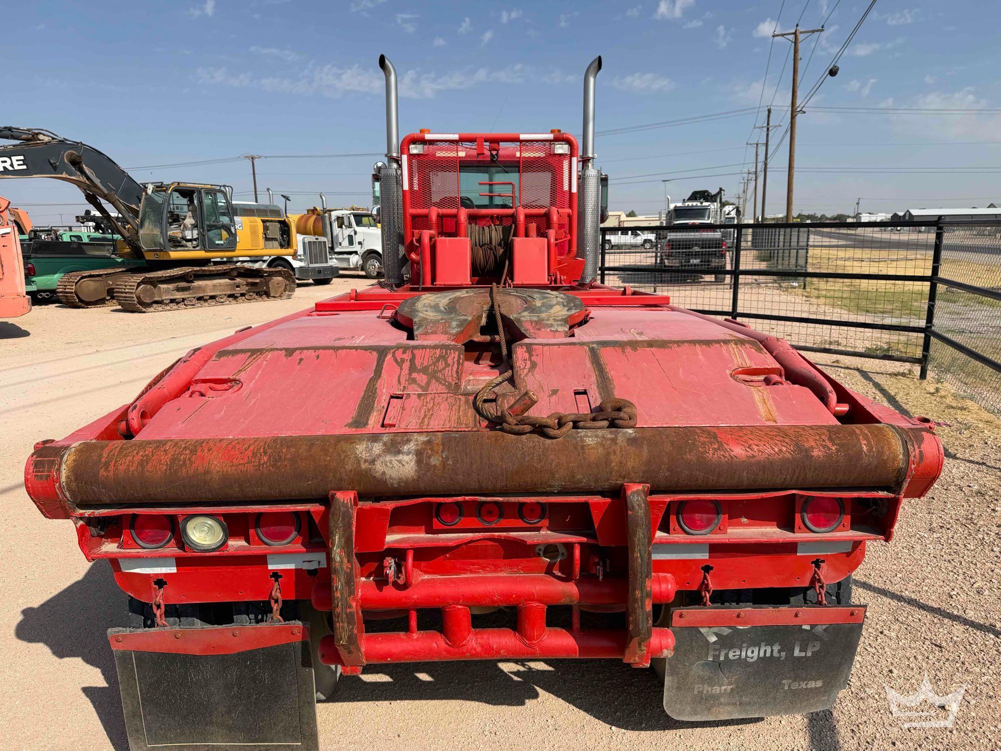 2004 Peterbilt 379