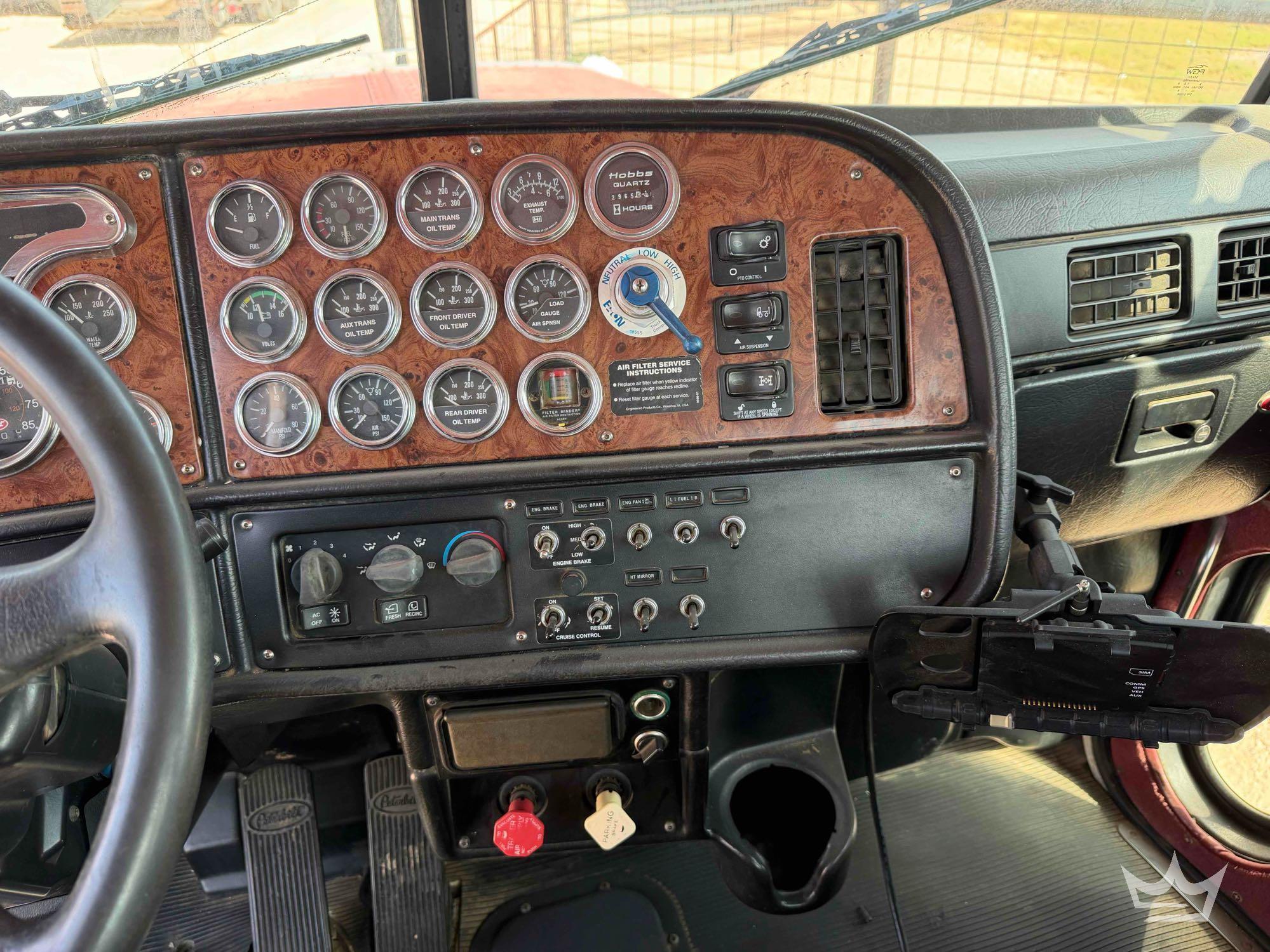 2004 Peterbilt 379
