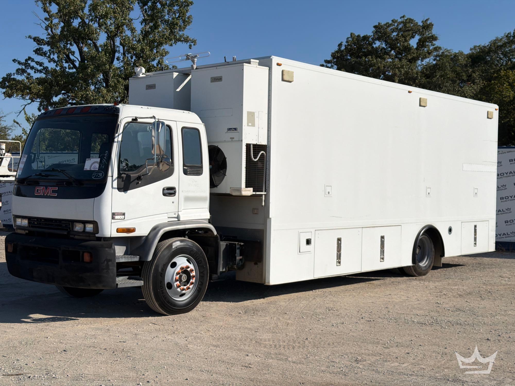 2002 GMC T6500
