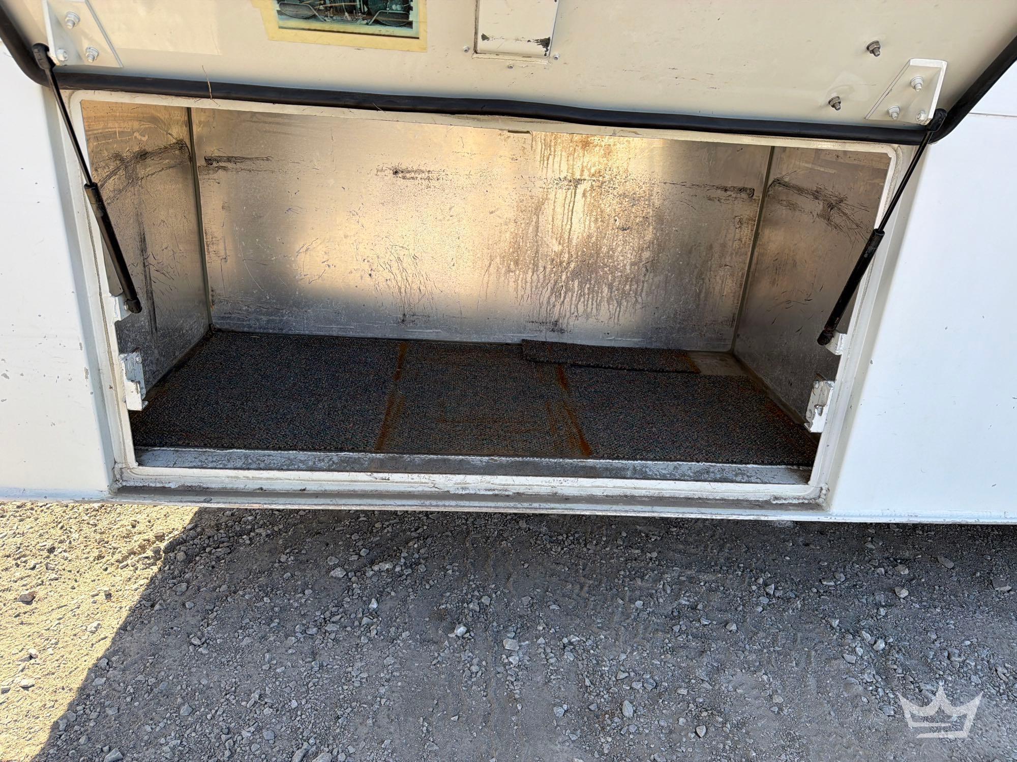 2002 GMC T6500