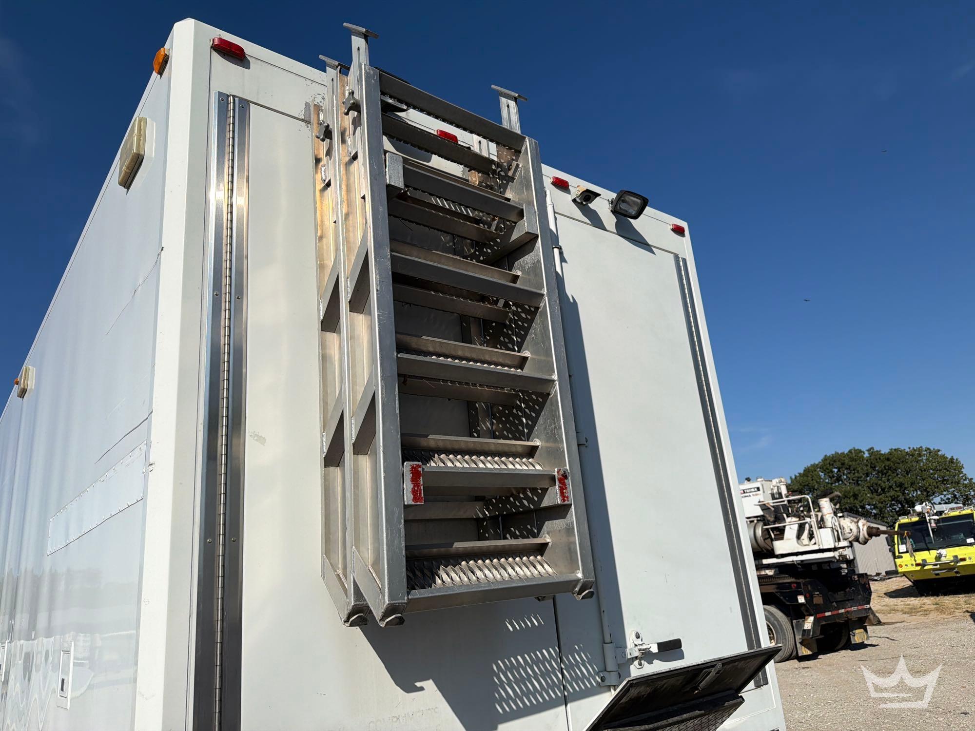 2002 GMC T6500