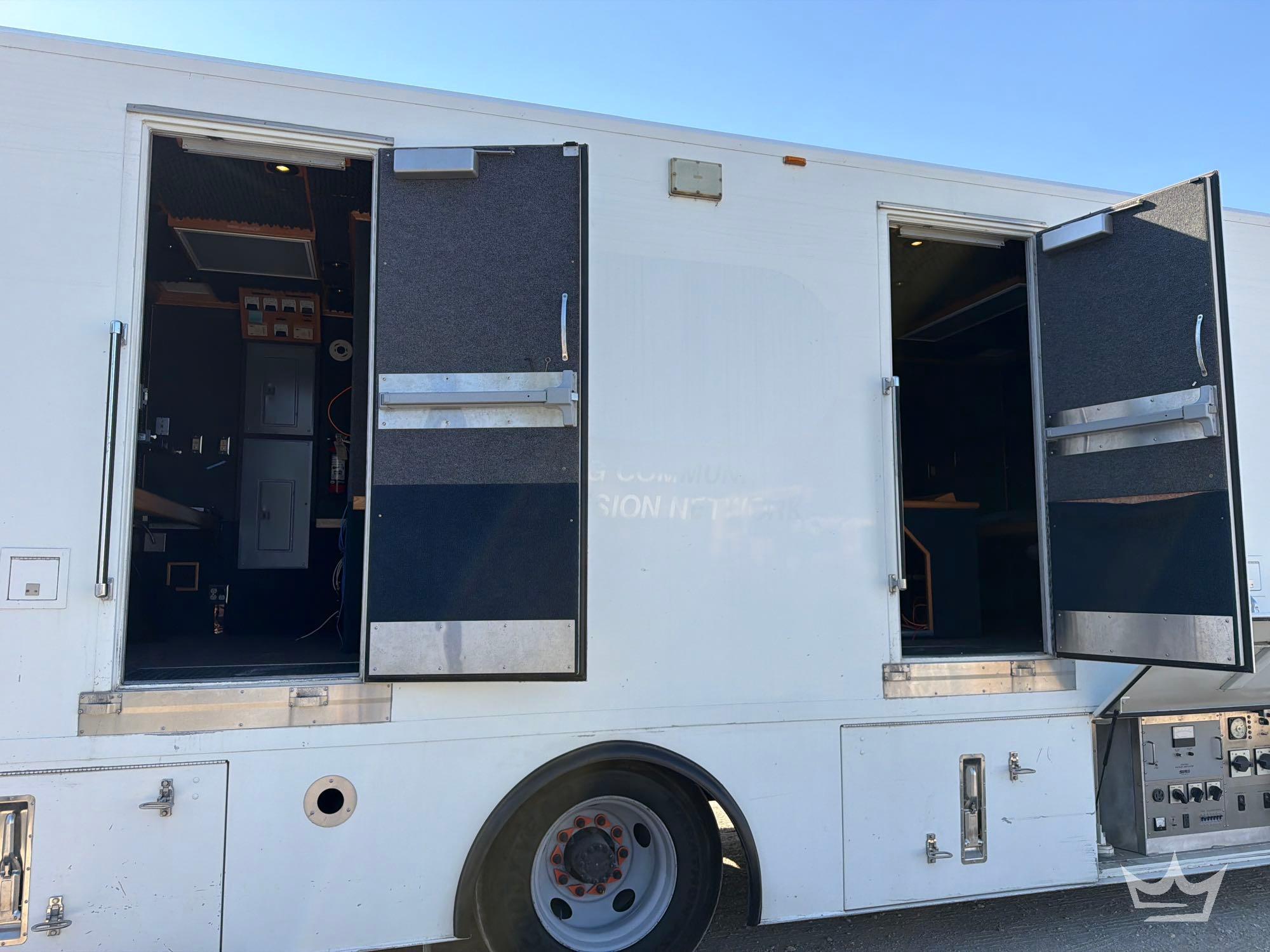 2002 GMC T6500