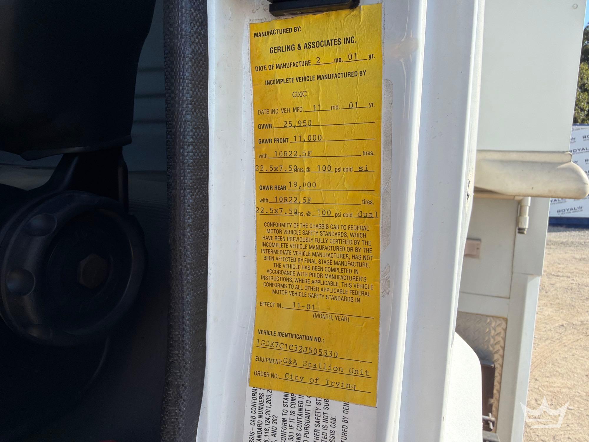 2002 GMC T6500