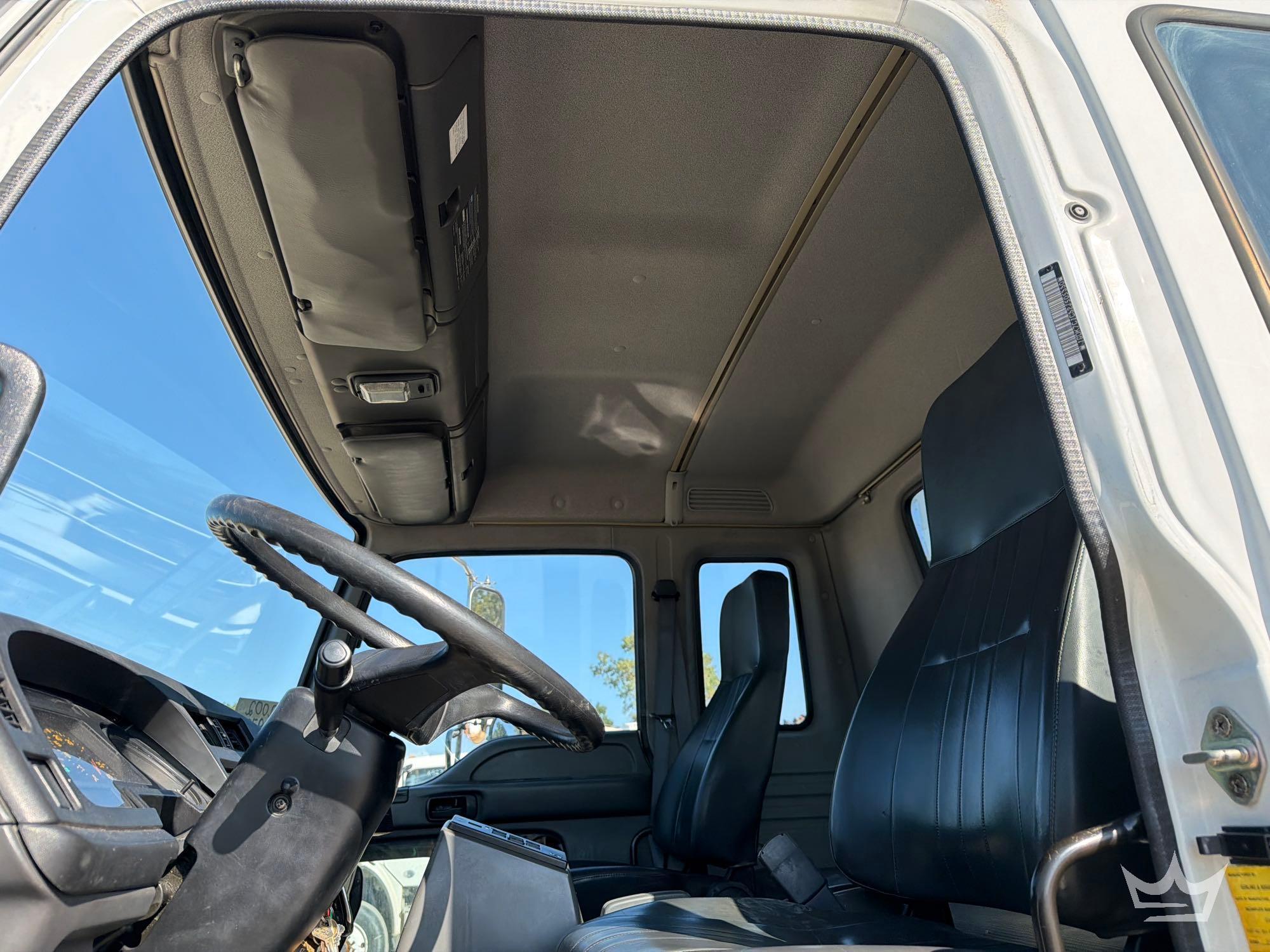 2002 GMC T6500